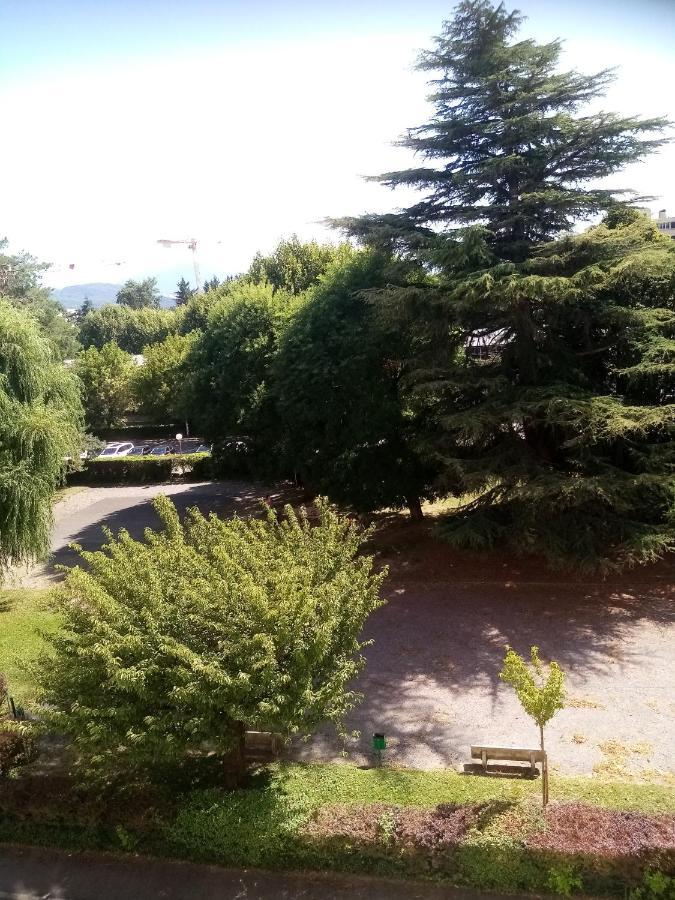Kilian Campus Uga Lägenhet La Tronche  Exteriör bild